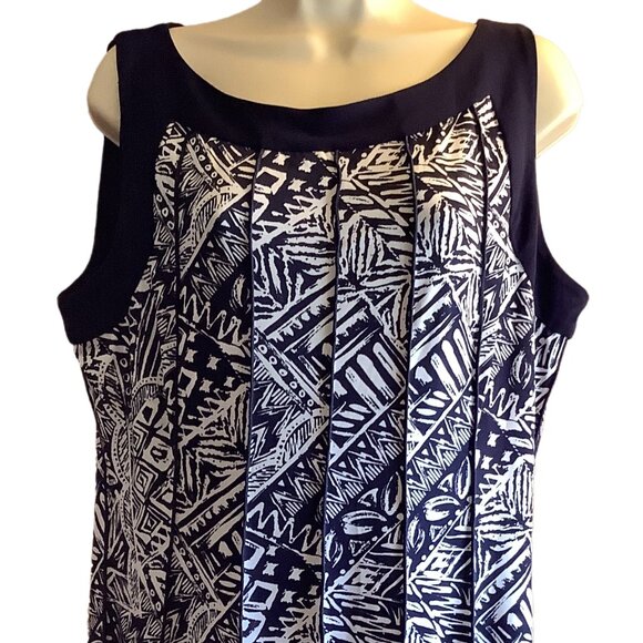 Perceptions Dresses & Skirts - EUC Perceptions Sleeveless Dress Size: 14